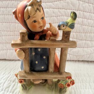 Porcelain Figurine Goebel Hummel Figurine "Signs of Spring" No. 203-1 RARE